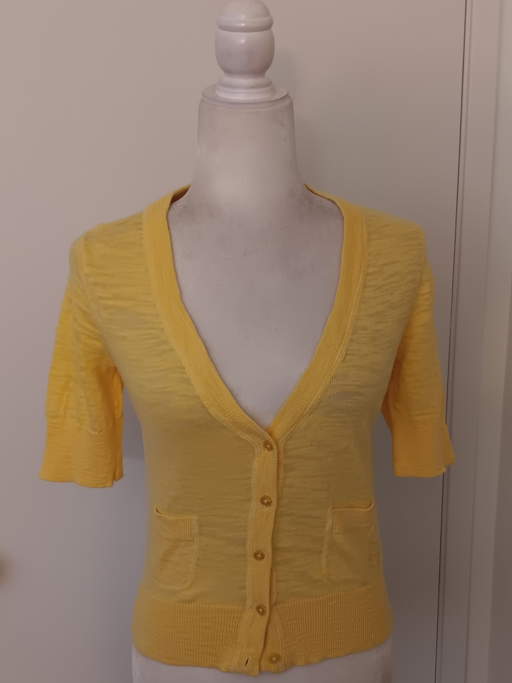 Mossimo Supply Co. Yellow Short Sleeve Button Cardigan